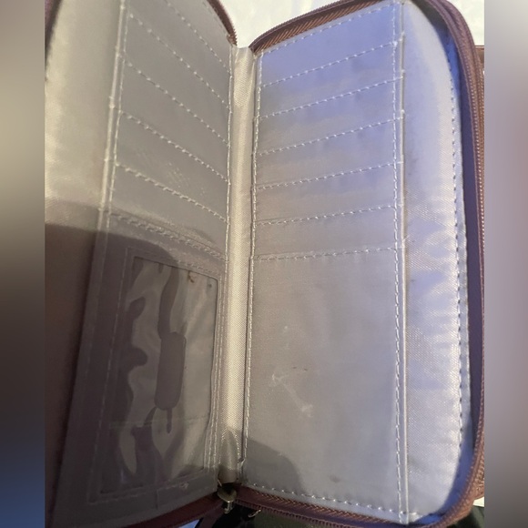 Nicole Miller Dori Wallet - Picture 7 of 8